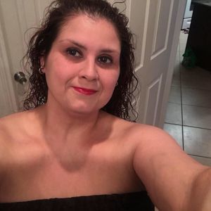 Meet your Posher, Constance